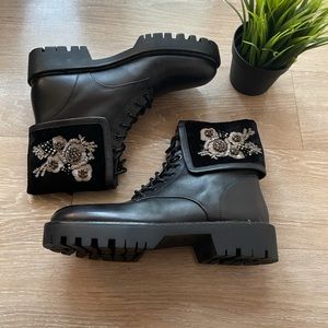 Black ZARA boot